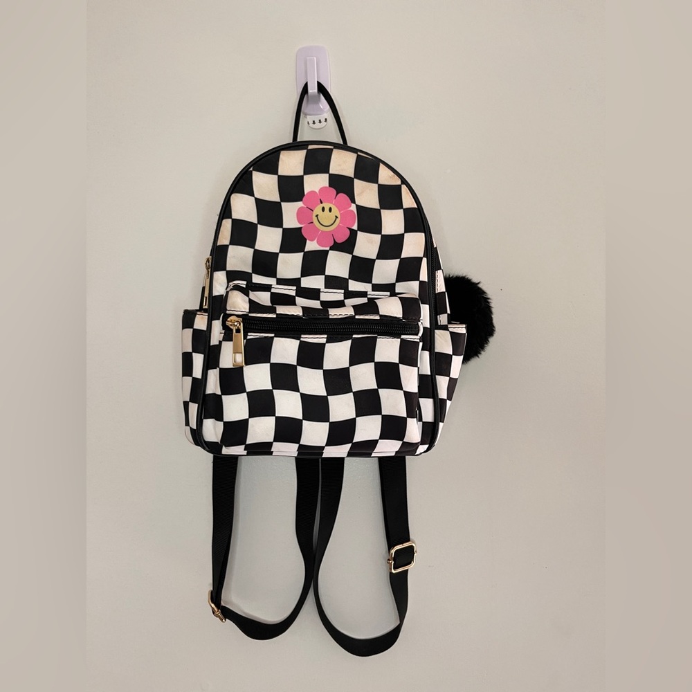Like Dreams mini backpack 🏁Gently Used - Picture 2 of 9